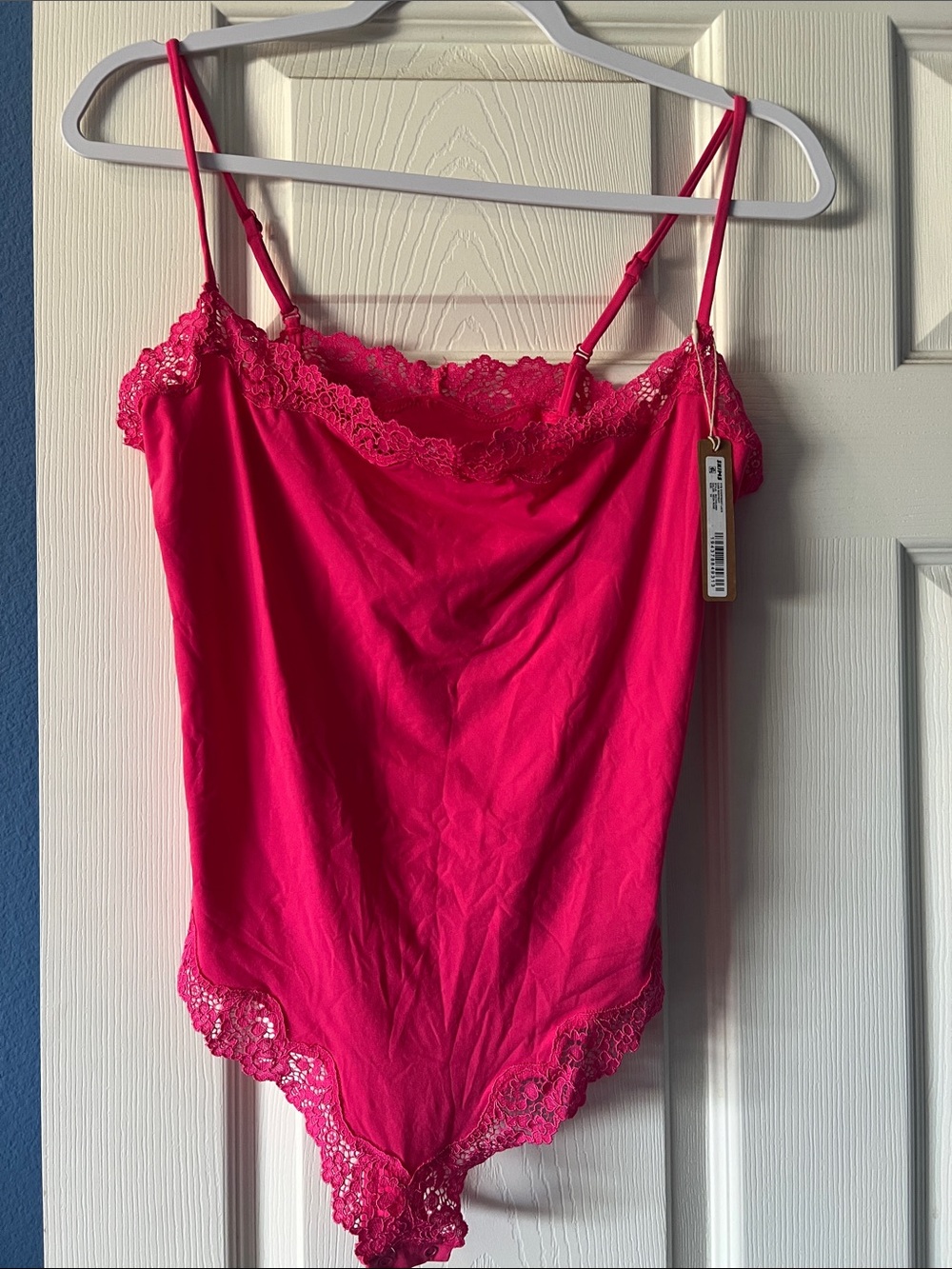 SKIMS Hot Pink Lace-Trim Cami Bodysuit 2X